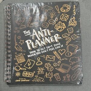 Black and Gold Anti-Planner